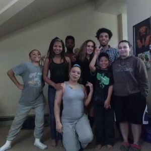 Meet your Posher, Elizabeth